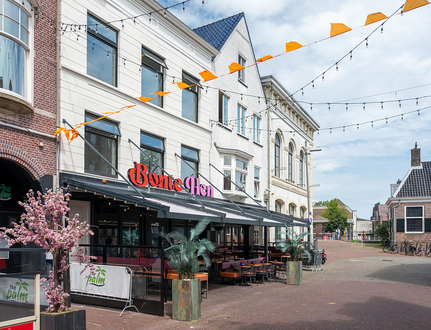 Zwevend schuin Horeca